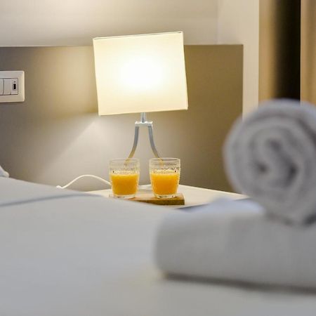 Ema Flat In Trastevere โรม ภายนอก รูปภาพ