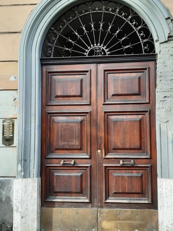 Ema Flat In Trastevere โรม ภายนอก รูปภาพ