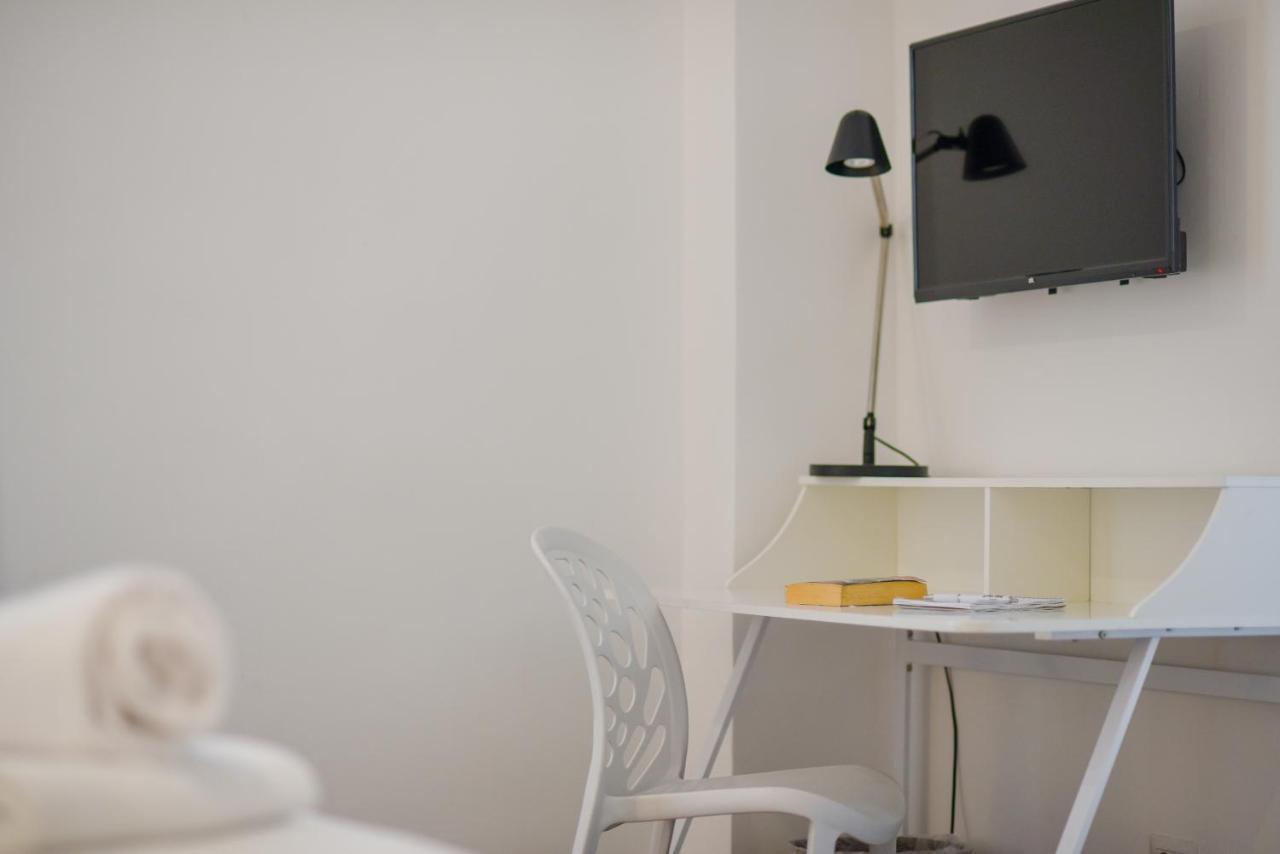 Ema Flat In Trastevere โรม ภายนอก รูปภาพ