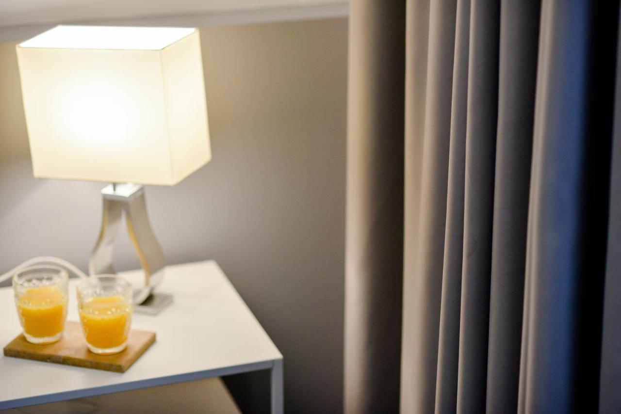 Ema Flat In Trastevere โรม ภายนอก รูปภาพ